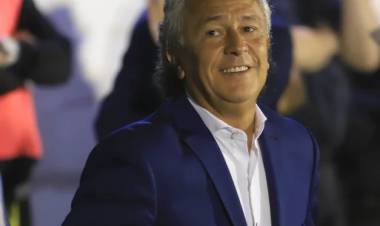 UN DT ARGENTINO QUE DEJÓ A BOCA SIN LIBERTADORES FUE DESPEDIDO