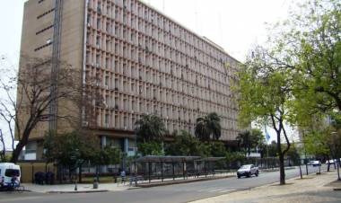 A UN MES DE TERMINAR EL AÑO, LA PROVINCIA SIGUE ENTRE LAS QUE MÁS FONDOS DISCRECIONALES RECIBEN 