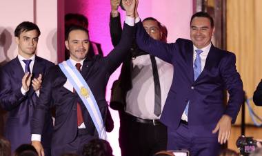 PASAMANOS ENTRE HERMANOS: JUAN PABLO VALDÉS ASUMIÓ EN CORRIENTES