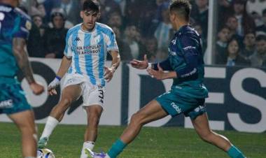INSÓLITO: KEVIN LÓPEZ PLANTÓ A COLÓN PARA IR A INSTITUTO, PERO NO JUGARÁ EN LA “GLORIA”