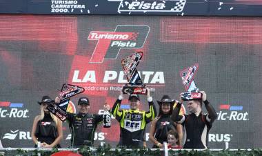 ÁSPERA LUCHA PARA EL SORPRENDENTE COMIENZO DEL TURISMO PISTA