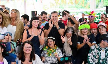 EL GOBERNADOR ZDERO ACOMPAÑÓ LA ACTIVIDAD RECREATIVA PARA PERSONAS CON DISCAPACIDAD EN EL IAD