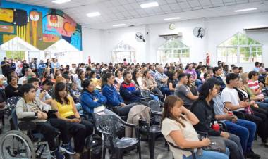 EL IPDUV REALIZÓ EL SORTEO PÚBLICO DE VIVIENDAS EN CORONEL DU GRATY