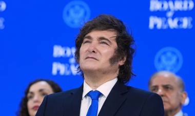 EL GOBIERNO OTORGÓ UN ANTICIPO FINANCIERO DE HASTA $400.000 MILLONES A DOCE PROVINCIAS
