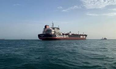 EL PETRÓLEO ROZA LOS US$100 ANTE FRAGILIDAD DEL ALTO EL FUEGO EN MEDIO ORIENTE Y BLOQUEO DEL ESTRECHO DE ORMUZ