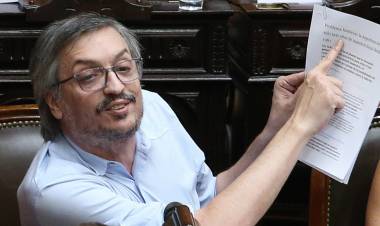 MÁXIMO KIRCHNER SE SOMETE A INTERVENCIÓN QUIRÚRGICA: EL MENSAJE SOBRE CRISTINA