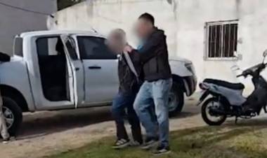 ROBABAN VEHÍCULOS DE ALTA GAMA Y LOS IDENTIFICARON POR UNA TRANSFERENCIA EN UN HOTEL