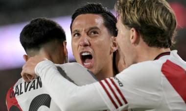 RIVER RECUPERÓ ALGO DE SU JUEGO Y SE INSTALÓ EN LAS SEMIFINALES