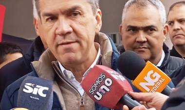 CON OPERATIVO DE SALUD Y ANUNCIOS DE OBRAS, ZDERO LLEVÓ RESPUESTAS HISTÓRICAS A VILLA ÁNGELA