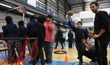 ROMPIENDO BARRERAS: MÁS DE 500 NIÑOS Y JÓVENES COMPARTIERON UNA GRAN JORNADA DE INCLUSIÓN