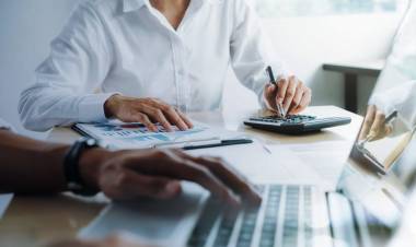 FACTURACIÓN ELECTRÓNICA: ARCA IMPLEMENTA LA LIQUIDACIÓN MENSUAL E INCORPORA SECTORES EXCLUIDOS