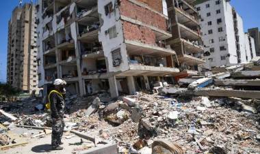 DELEGACIÓN DE ISRAEL Y AUTORIDADES VENEZOLANAS COORDINAN MISIONES DE EVALUACIÓN ESTRUCTURAL TRAS LOS TERREMOTOS