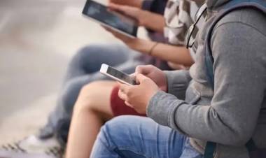 APUESTAS Y DEPENDENCIA DIGITAL, PREOCUPACIÓN QUE CRECE ENTRE CHICOS Y ADOLESCENTES