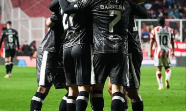 CENTRAL CÓRDOBA SE LO DIO VUELTA A UNIÓN PARA METERSE EN PUESTOS DE PLAYOFFS DEL TORNEO CLAUSURA