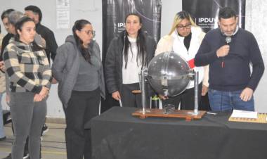 PUERTO TIROL: 25 FAMILIAS ACCEDIERON A SU VIVIENDA MEDIANTE UN SORTEO PÚBLICO Y TRANSPARENTE
