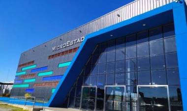 CAPACITACIÓN GRATUITA SOBRE LESIONES DEPORTIVAS, RCP Y DEA EN EL POLIDEPORTIVO JAIME ZAPATA