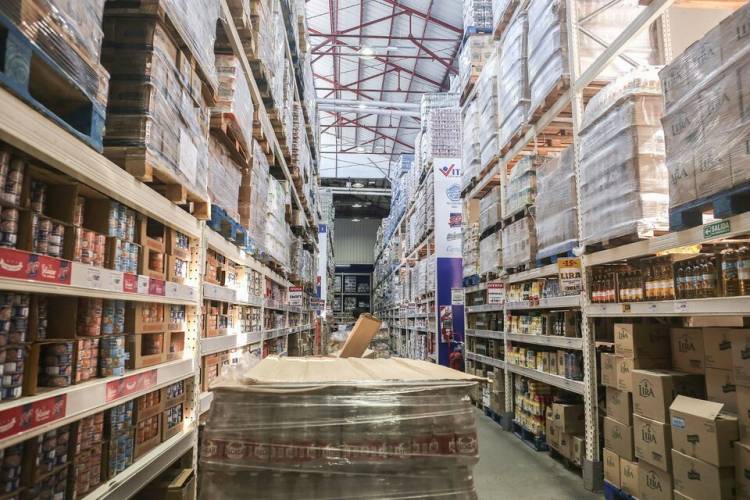 EL CONSUMO MASIVO NO REPUNTA