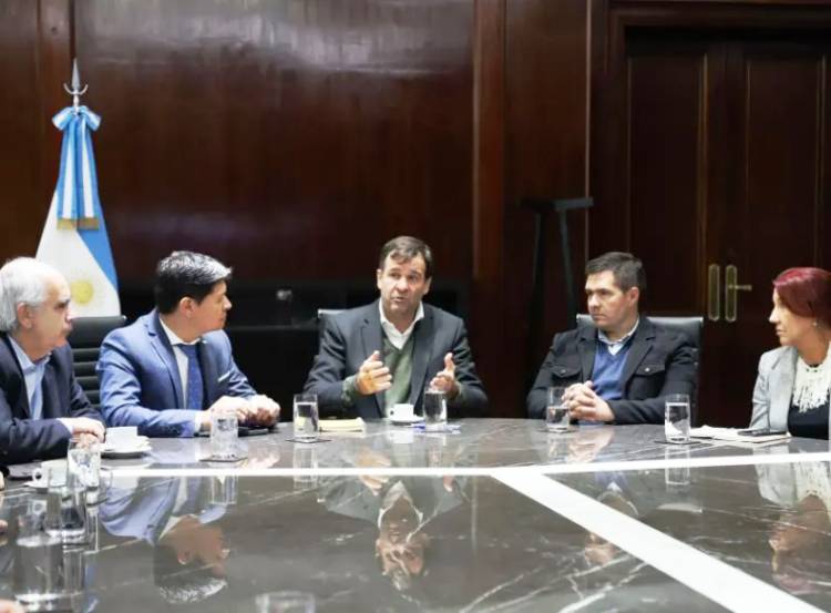 "EL SECTOR PRIVADO NECESITA INCORPORAR EMPLEADOS CAPACITADOS PARA POTENCIAR A LAS PYMES"