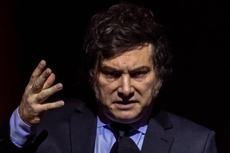 MILEI UTILIZÓ LA DENUNCIA CONTRA ALBERTO FERNÁNDEZ PARA JUSTIFICAR EL DESGUACE DE LAS POLÍTICAS DE GÉNERO