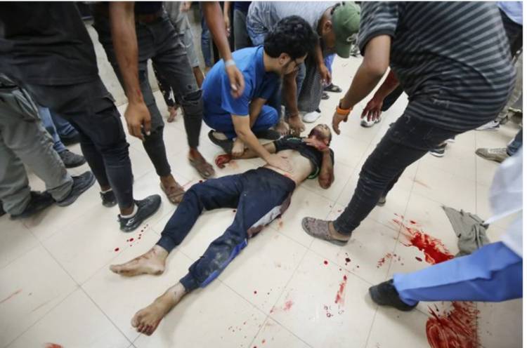 AL MENOS OCHO PERSONAS MURIERON POR UN ATAQUE ISRAELÍ CERCA DE UNA ESCUELA DEL CENTRO DE GAZA