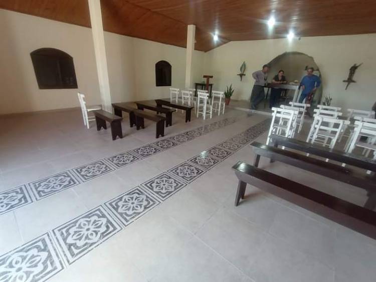 MUNICIPIO DE VILLA ÁNGELA COLABORA CON LAS REFACCIONES PARA LA CAPILLA SAN ISIDRO LABRADOR