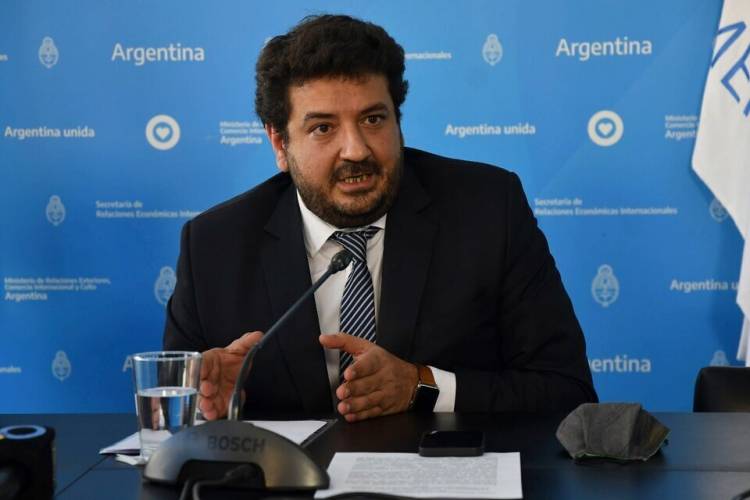PROCESAN AL HOMBRE QUE ATENTÓ CONTRA UN LOCAL DE LA CÁMPORA EN BAHÍA BLANCA