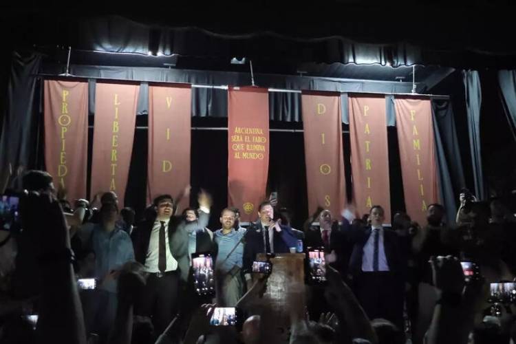 PIDEN INVESTIGAR AL “BRAZO ARMADO” LIBERTARIO  