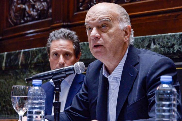 NÉSTOR GRINDETTI FLOJO DE PAPELES, AHORA EN LA LEGISLATURA