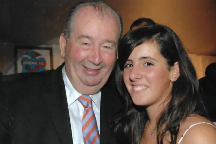 ARSENAL TIENE COMO NUEVA PRESIDENTA A LARA GRONDONA 