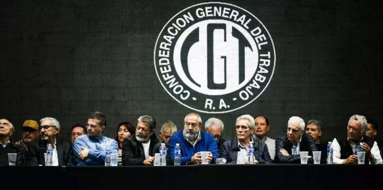 LA CGT CRITICÓ EL NUEVO SALARIO MÍNIMO QUE FIJÓ EL GOBIERNO Y DIJO QUE ES PEOR QUE EL DE DICIEMBRE DE 2001