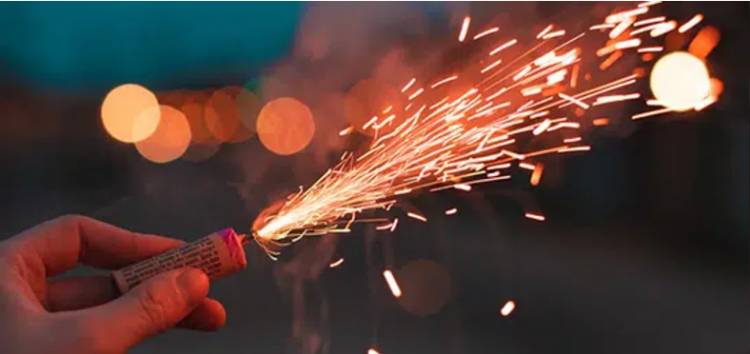 PIROTECNIA DURANTE LA FIESTA DE FIN DE AÑO: ¿QUÉ HACER EN CASO DE ACCIDENTES?