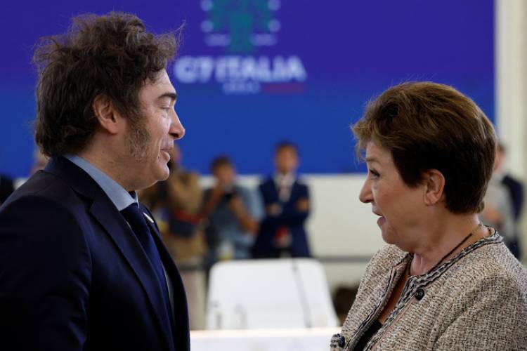 EL FMI LE PIDE MÁS A MILEI