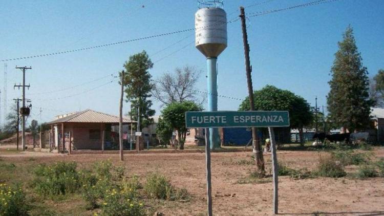 SAMEEP INFORMÓ AL MUNICIPIO DE FUERTE ESPERANZA LOS AVANCES DE OBRAS QUE APORTARÁ MÁS AGUA POTABLE A COMANDANCIA FRÍAS