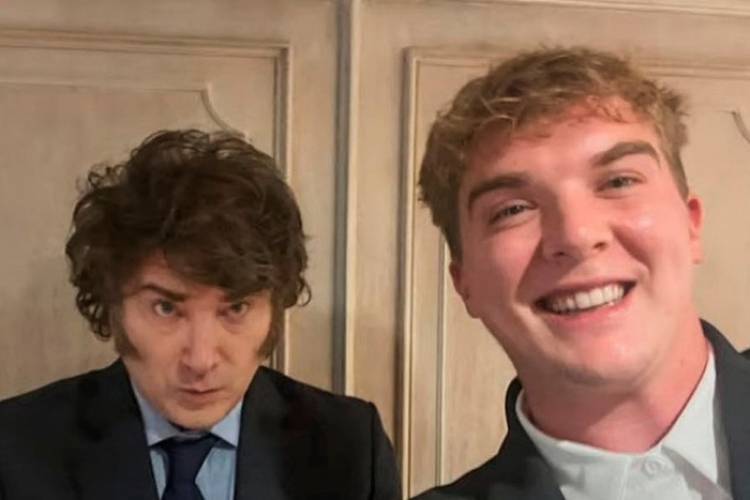 CRITPOGATE: SE CONOCIÓ OTRA FOTO DE HAYDEN DAVIS CON JAVIER MILEI