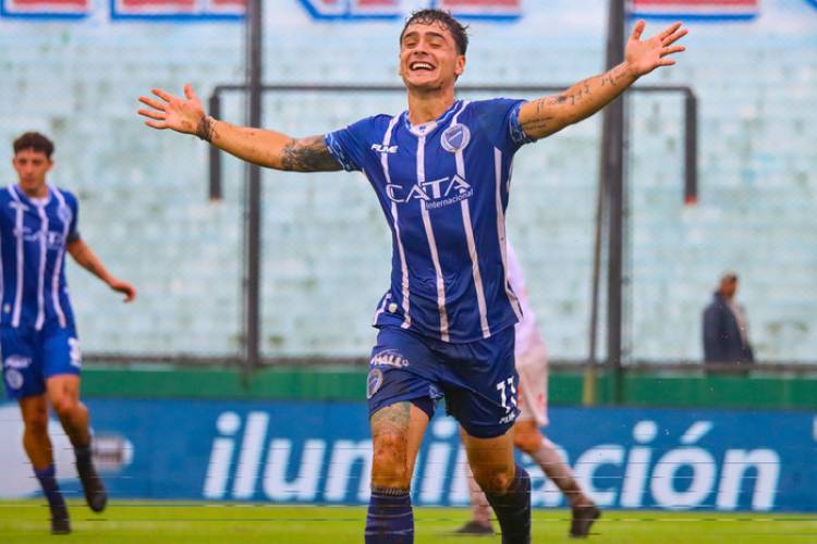 GODOY CRUZ SUPERÓ A BARRACAS EN LA ÚLTIMA JUGADA