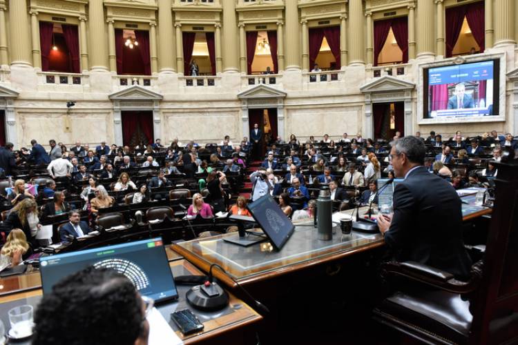 LA OPOSICIÓN SE ORGANIZA PARA INVESTIGAR LA CRIPTOESTAFA EN DIPUTADOS