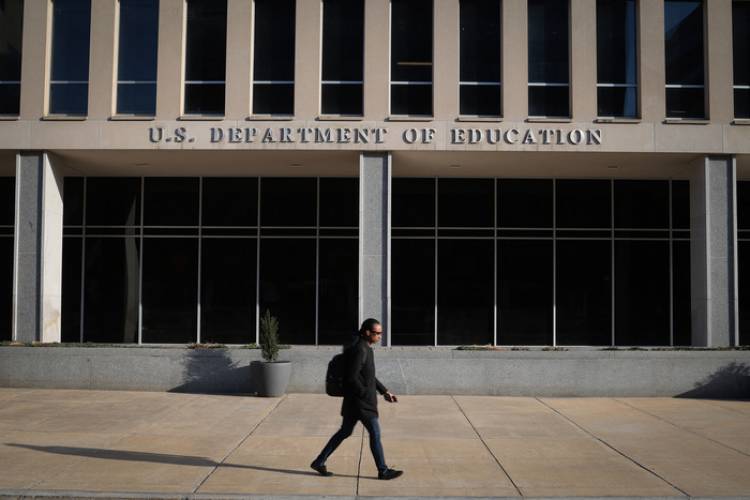 EE.UU.: CIERRAN OFICINAS DEL DEPARTAMENTO DE EDUCACIÓN POR ORDEN DE TRUMP