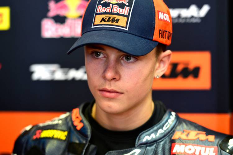 VALENTÍN PERRONE, UN ARGENTINO EN EL MOTO3