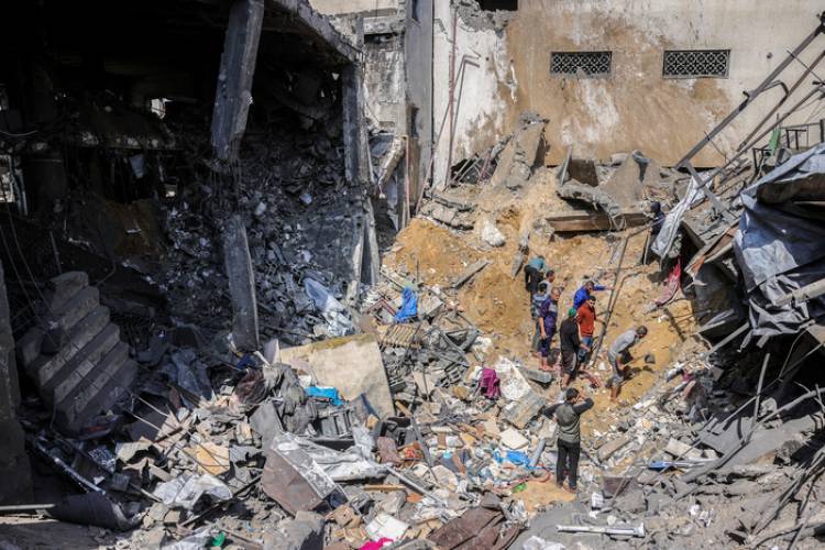MÁS DE 400 PERSONAS MURIERON POR LOS BOMBARDEOS DE ISRAEL CONTRA GAZA