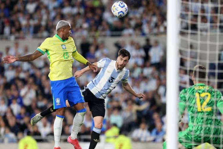 TAGLIAFICO EXPLICÓ EN UN VIDEO LA PALIZA TÁCTICA DE ARGENTINA A BRASIL