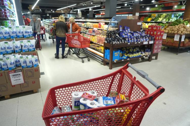 NUEVOS DESCUENTOS PARA JUBILADOS: QUÉ SUPERMERCADOS Y CÓMO APROVECHARLOS