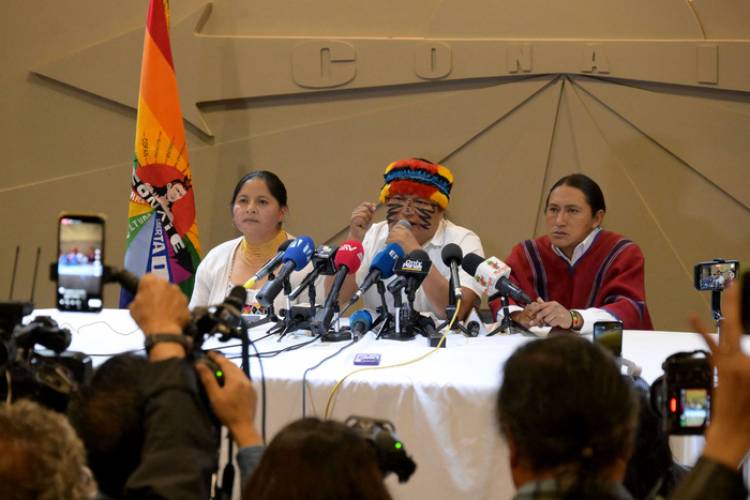 ECUADOR: NOBOA APELA A LA MANO DURA ANTE LAS PROTESTAS INDÍGENAS