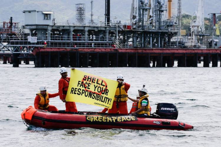 DEMANDAN A SHELL POR UN SÚPER TIFÓN EN FILIPINAS
