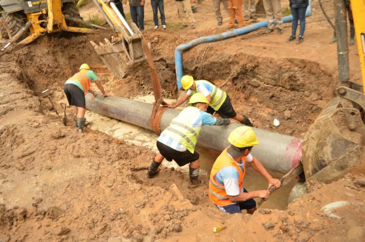 SAMEEP REPARÓ EL ACUEDUCTO NORTE Y NORMALIZÓ EL SERVICIO EN RESISTENCIA Y BARRANQUERAS