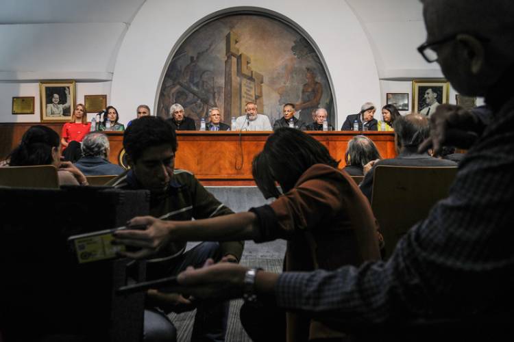 LA CGT LLEGA A SU CONGRESO PARA RENOVAR AUTORIDADES EN UN CLIMA DE TENSIÓN