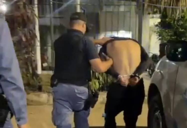 UN HOMBRE FUE APUÑALADO EN UNA VIOLENTA PELEA EN LA VÍA PÚBLICA