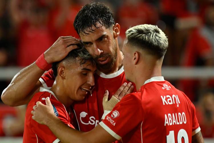 INDEPENDIENTE SUPERÓ A LANÚS Y SUMÓ SU SEGUNDA VICTORIA