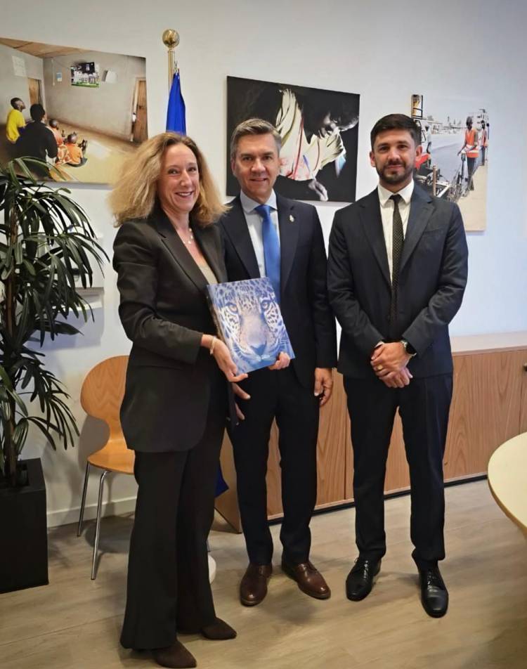 ZDERO SE REUNIÓ CON LA COMISIÓN EUROPEA PARA IMPULSAR EL DESARROLLO PRODUCTIVO DE EL IMPENETRABLE