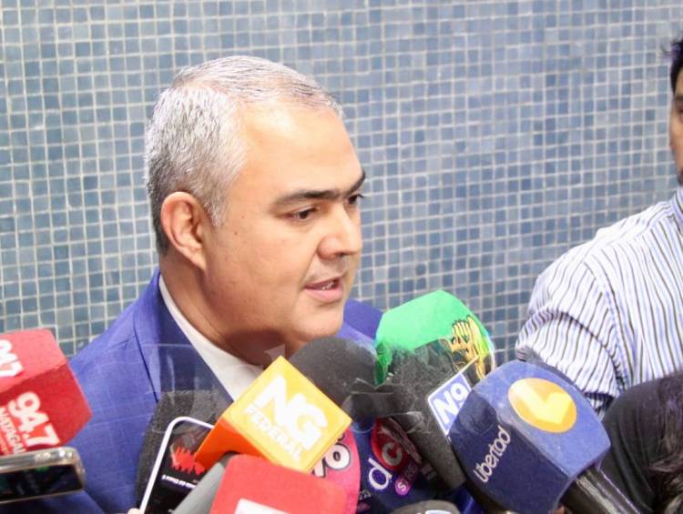 MINISTRO GUTIÉRREZ: “MÁS DE 230 MIL ALUMNOS RECIBIRÁN ENTREGA TRIMESTRAL DE LECHE EN ESCUELAS DEL CHACO”