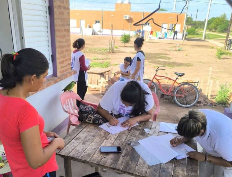 EL IPDUV Y EL PROGRAMA ÑACHEC REALIZAN RELEVAMIENTO Y ACOMPAÑAMIENTO A FAMILIAS ADJUDICATARIAS